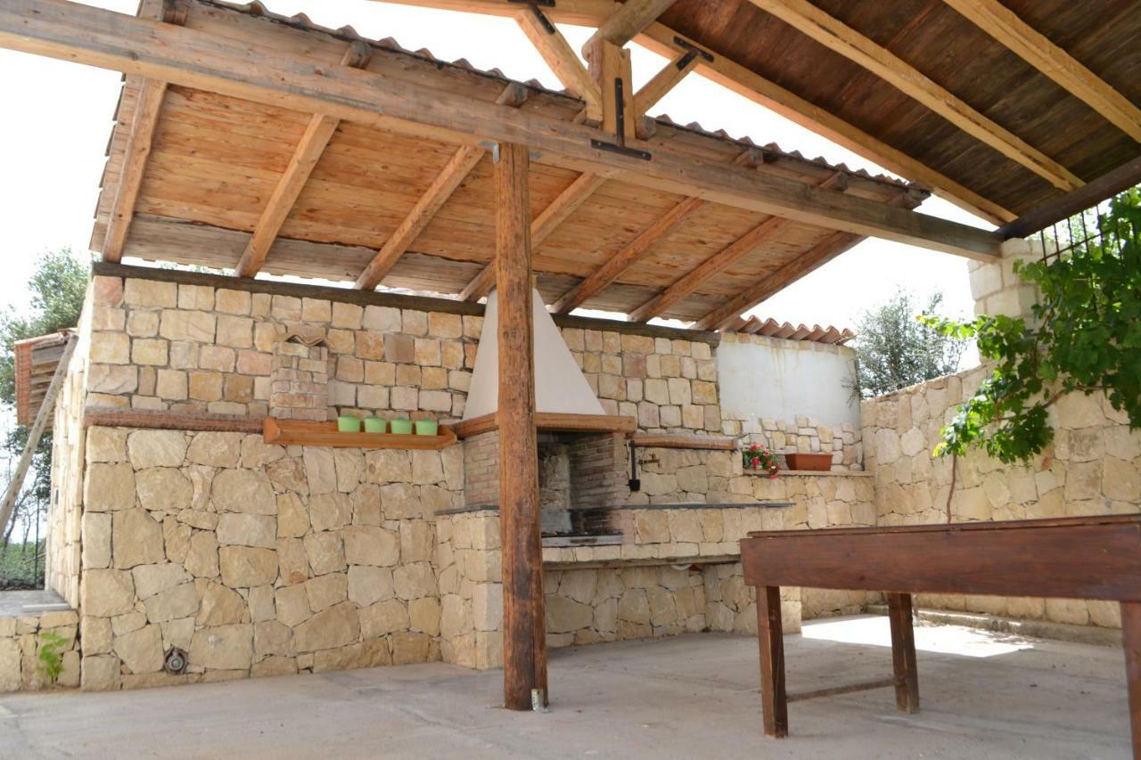 Villa Rosa - Ai Piedi Dell'Etna Бруколи Екстериор снимка